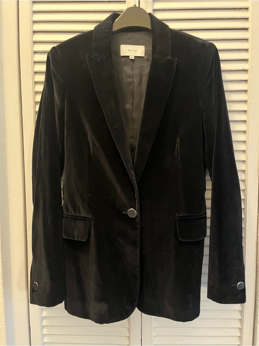 Reiss Black Velvet Single-Button Blazer Jacket